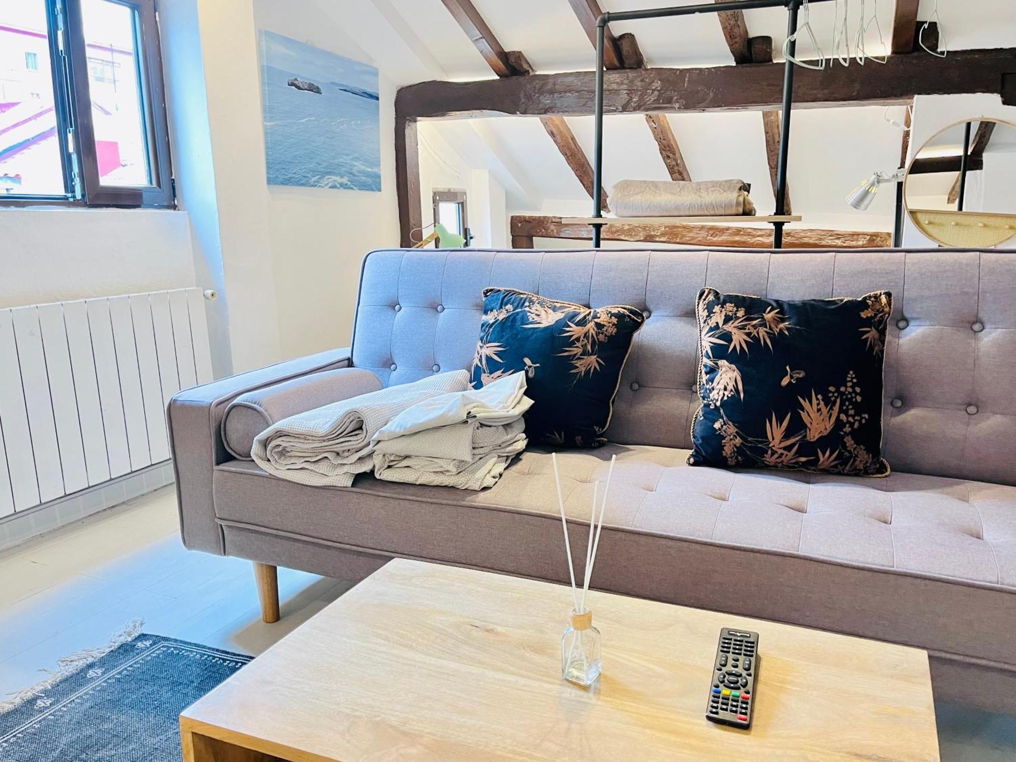 Loft Buhardilla En Perfecta Ubicacion Apartment Santander Exterior photo